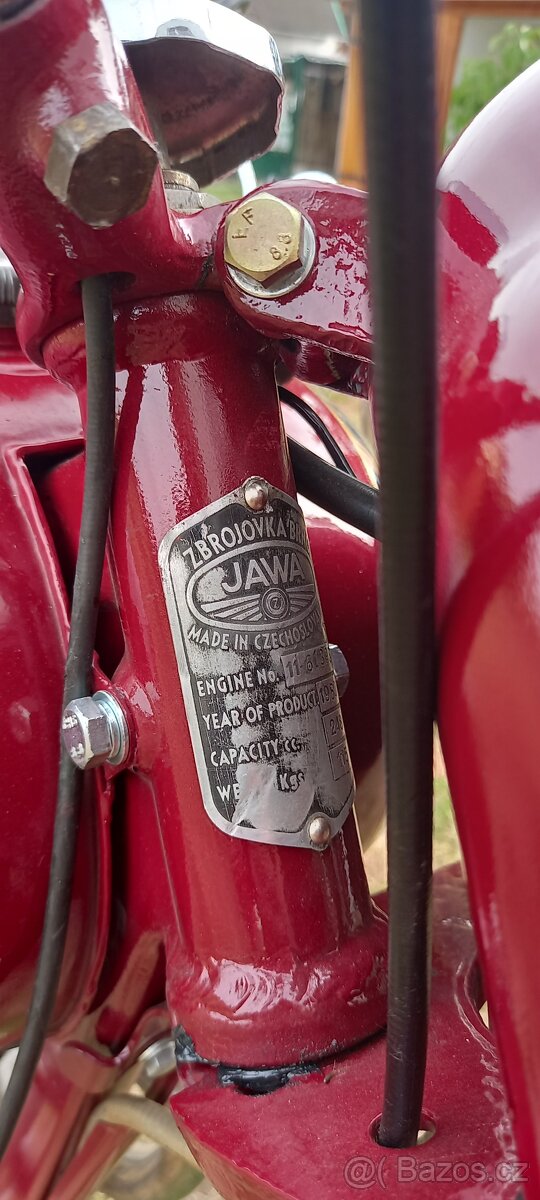 Jawa 250 pérák - 9