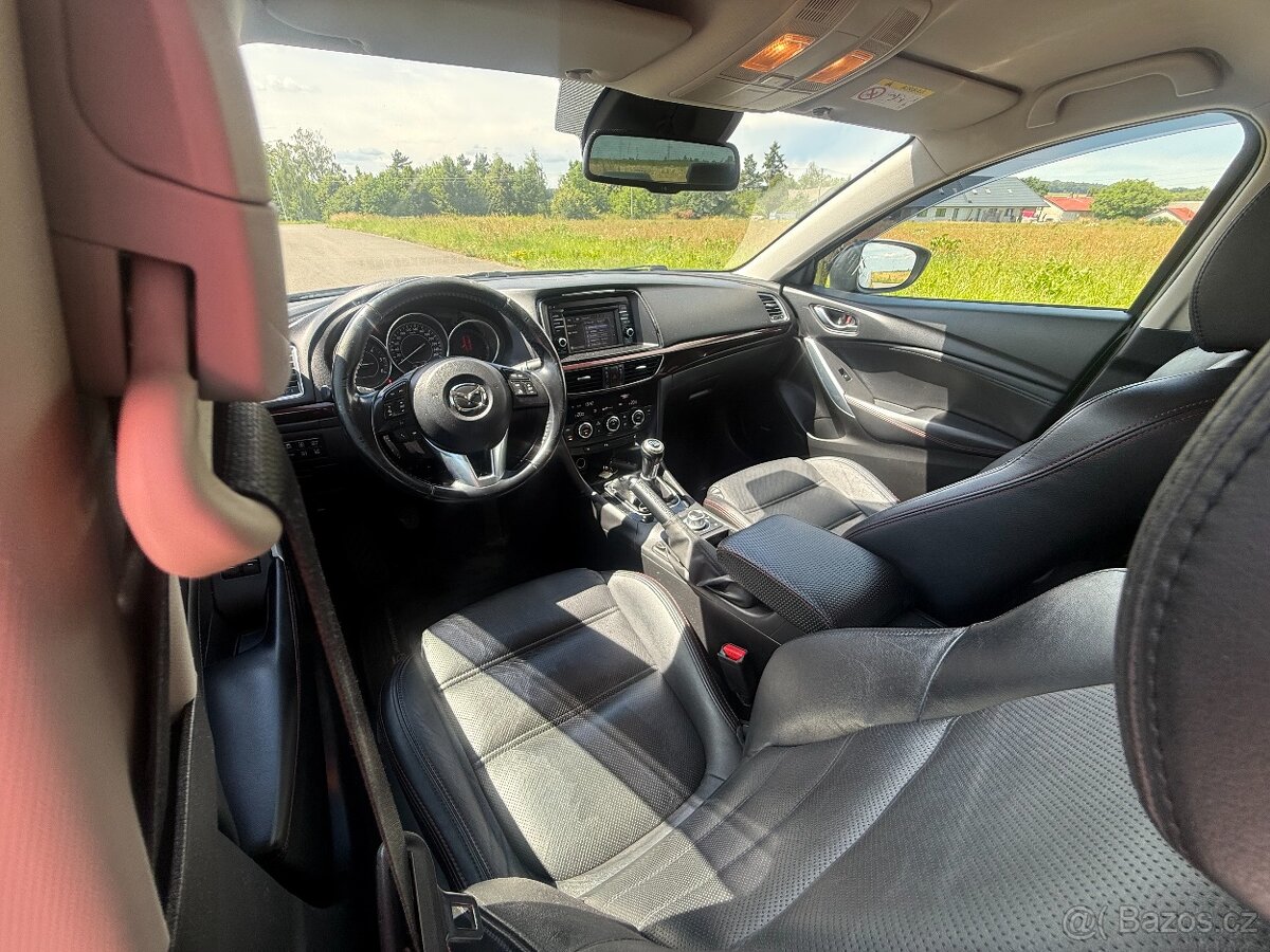 Mazda 6 2,2 Skyactiv-D Revolution Top výbava - 9