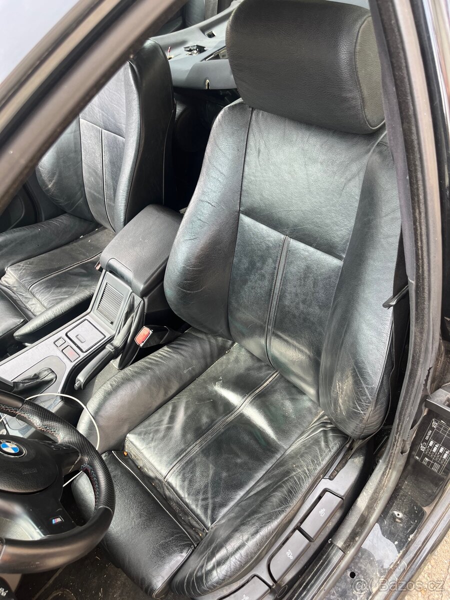 Bmw e39 525 díly - 9