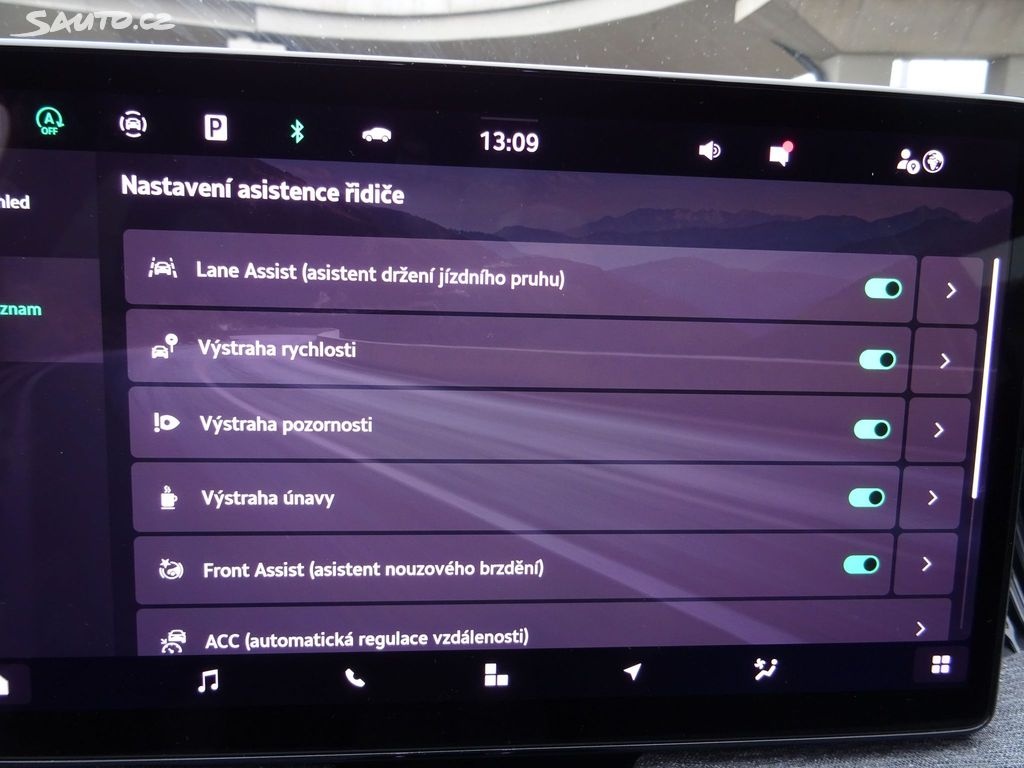 Škoda Superb, 2.0TDI 110kW DSG Selection Výroba 2024 - 9