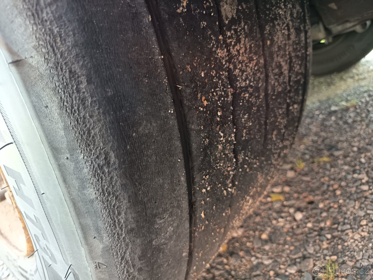 Schwarzmüller SPA 3/E Mega,3 str.shrnovačka,zvedačka,r.2016 - 9