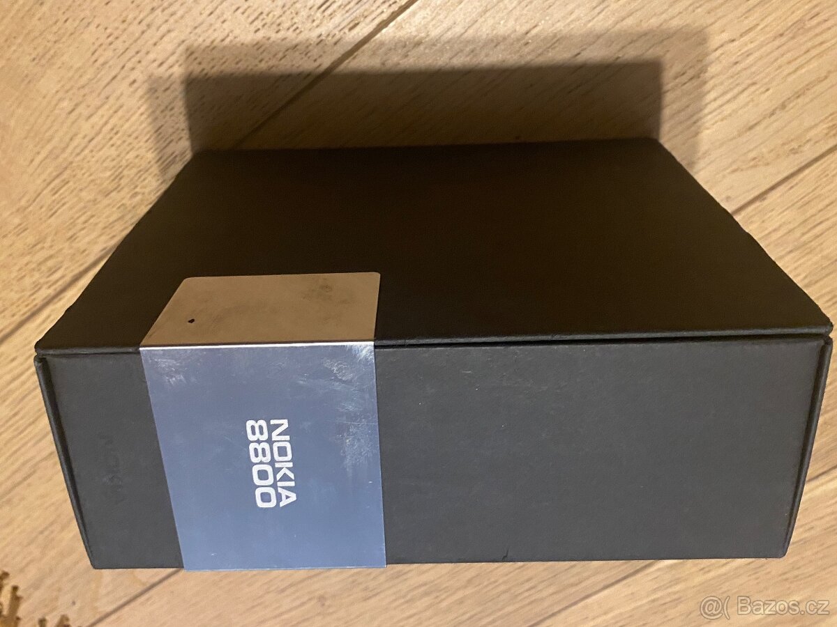 Nokia 8800 chrom/stříbrný - 9