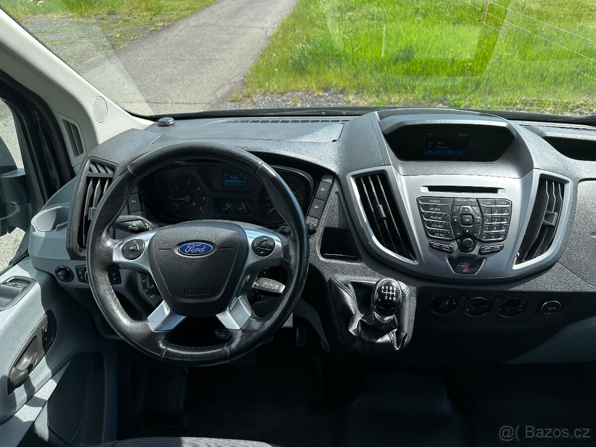 Ford Transit bus 9 míst 2.0tdci - 9