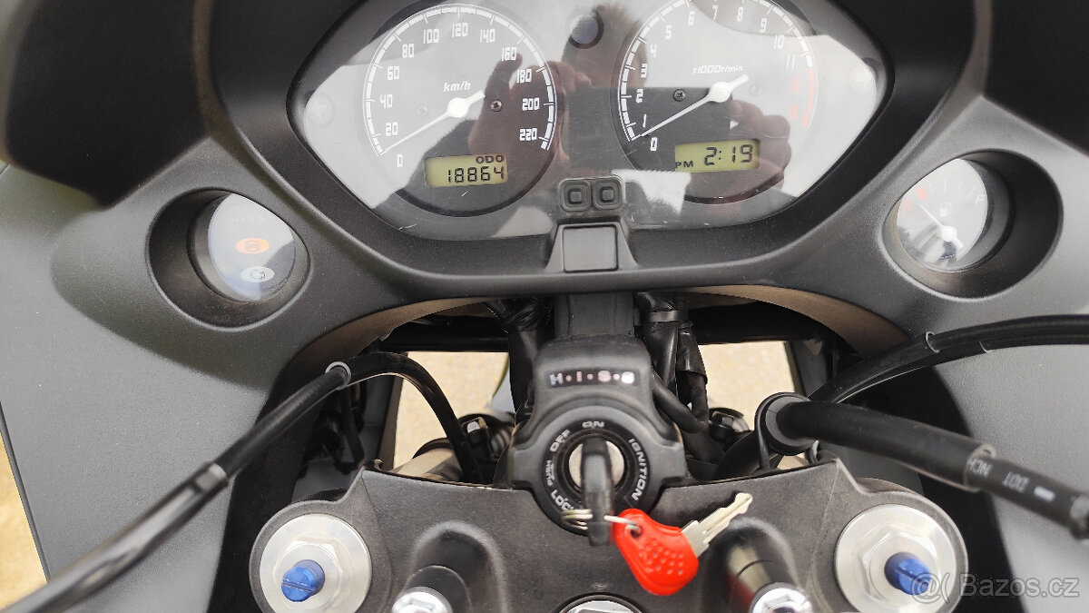 Honda CBF 600 SA - 9