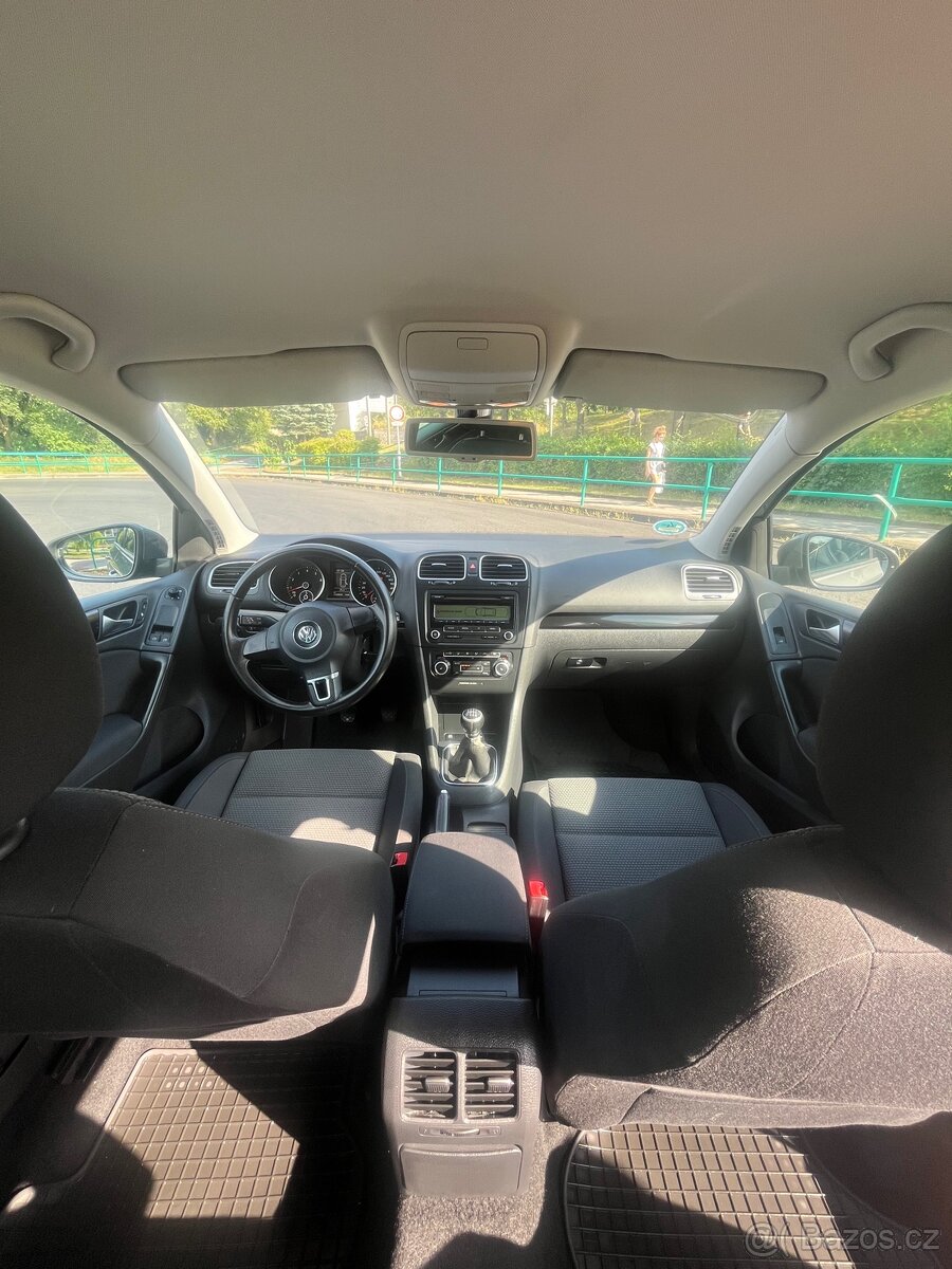 Volkswagen Golf 6 - 9