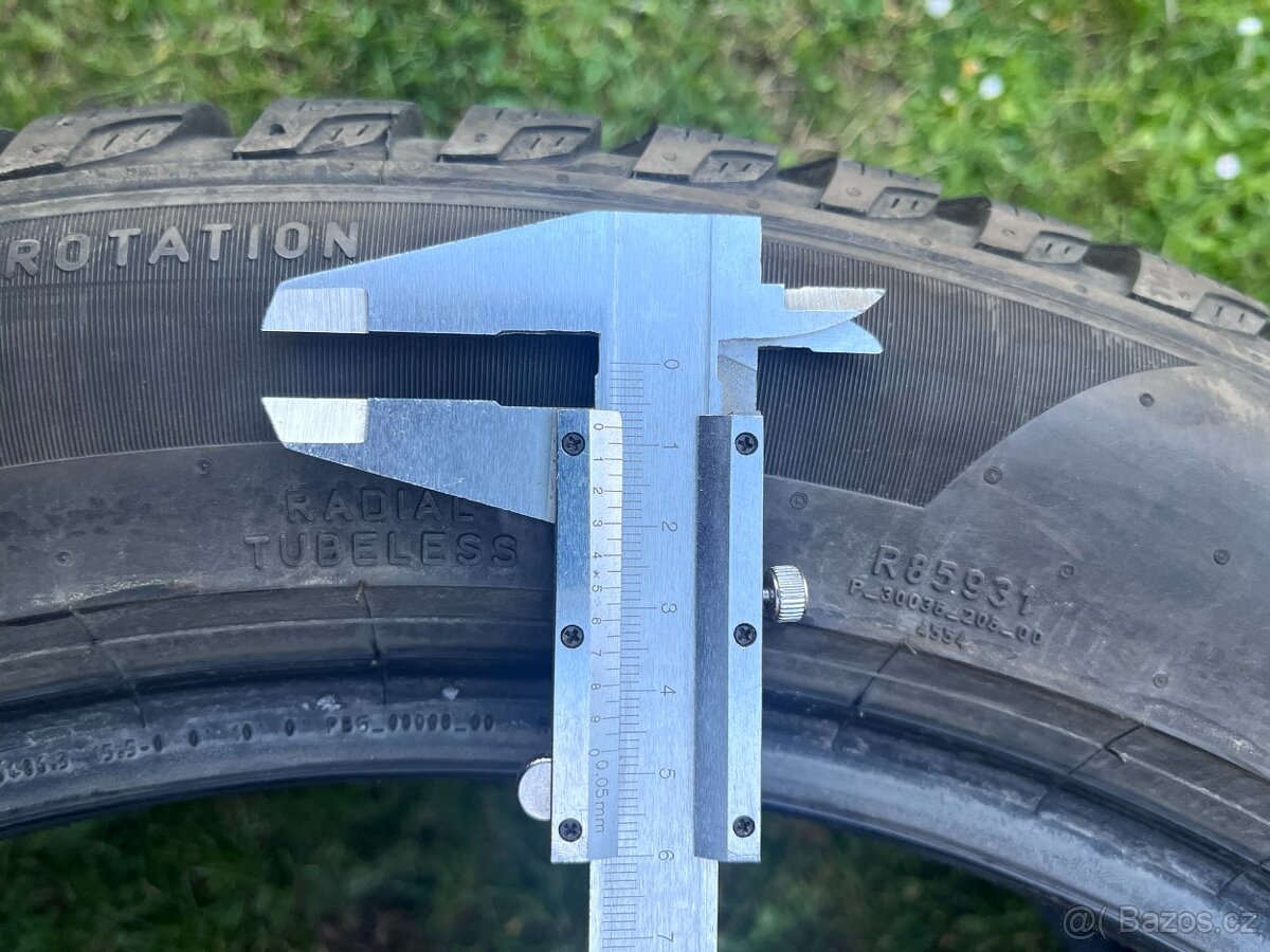 Zimní pneumatiky Pirelli Powergy Winter 235/50 R19 103 V M+S - 9