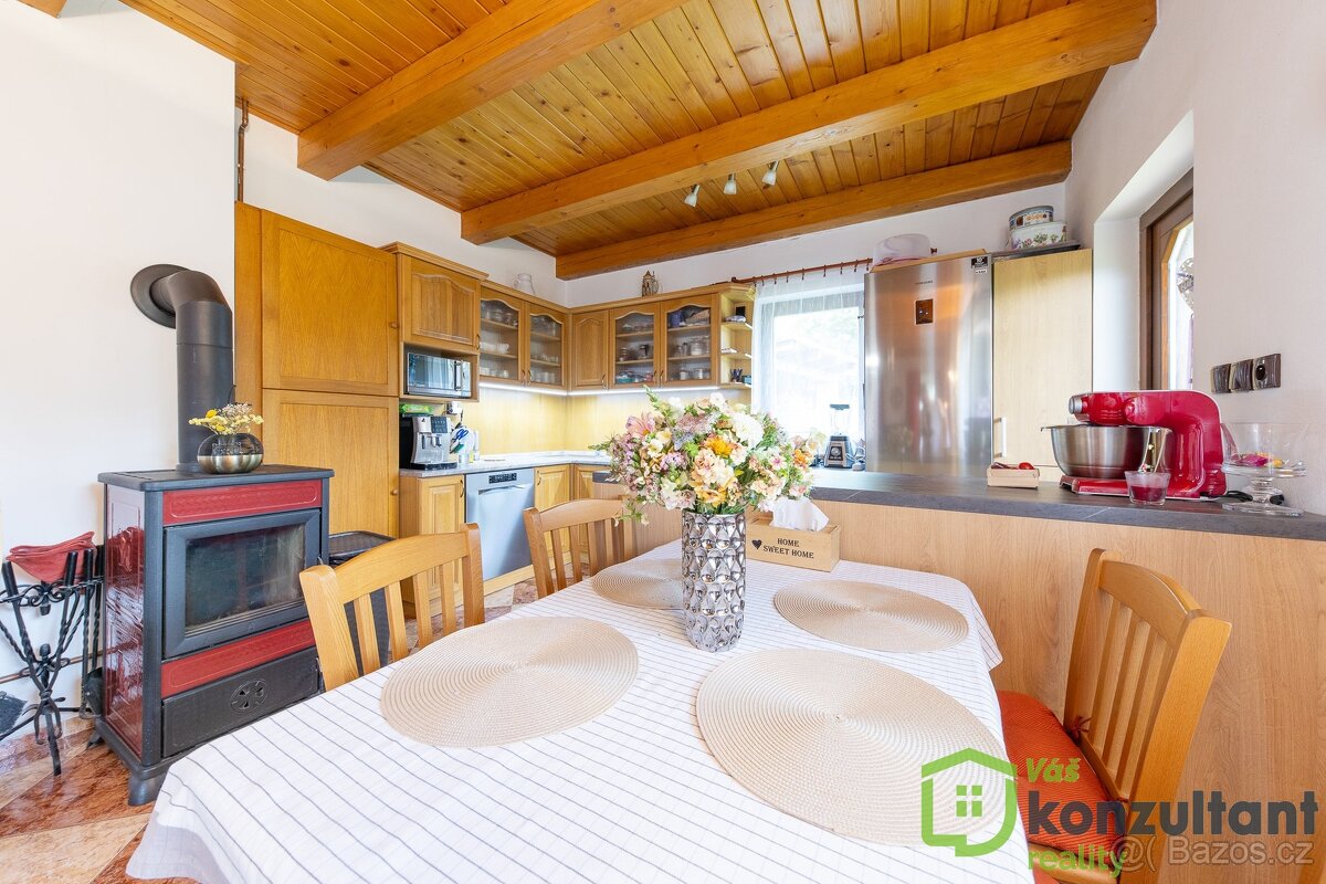 Prodej rodinného domu 3+kk, 110 m² – po rekonstrukci, fotovo - 9