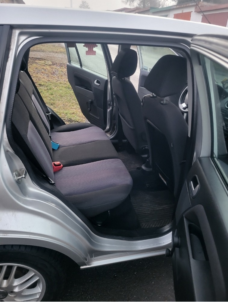 Ford Fusion, 1.4 benzín 59 Kw, rok výroby 2008 - 9