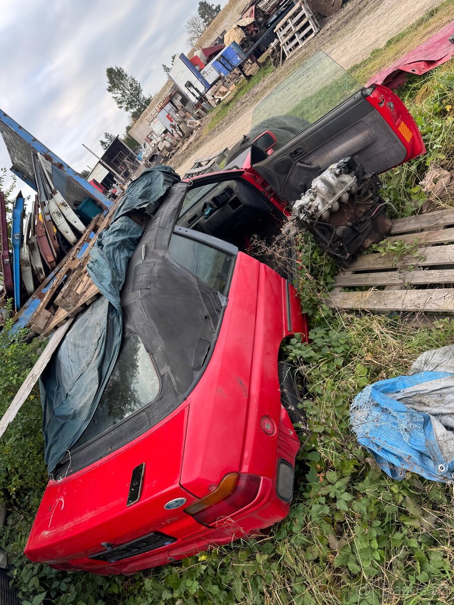Prodám Ford Escort Cabrio - 9
