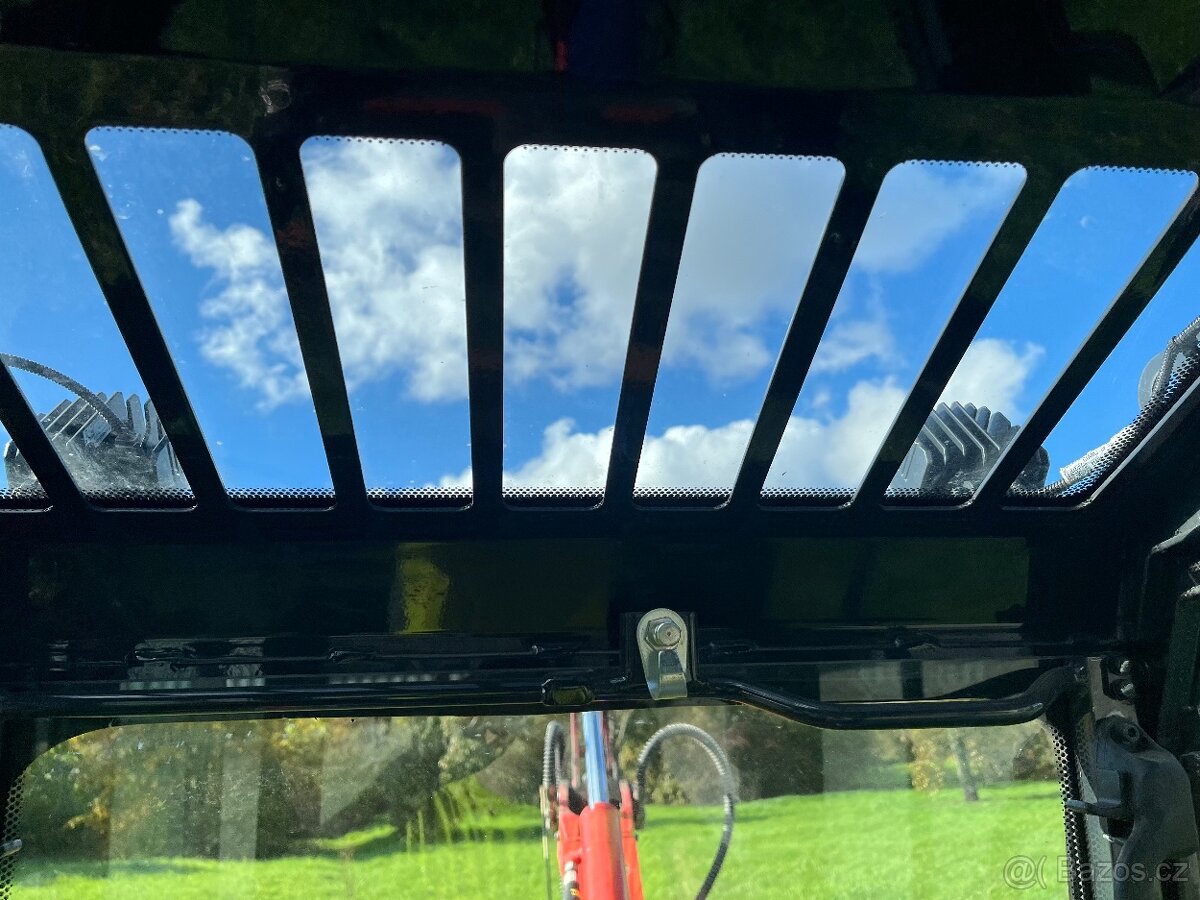 Bagřík KOMATSU PC16R-3HS - 9