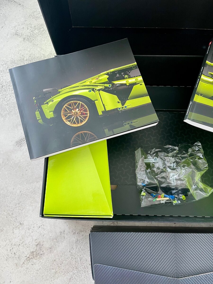 LEGO 42115 Technic - Lamborghini Sián FKP 37 - 9