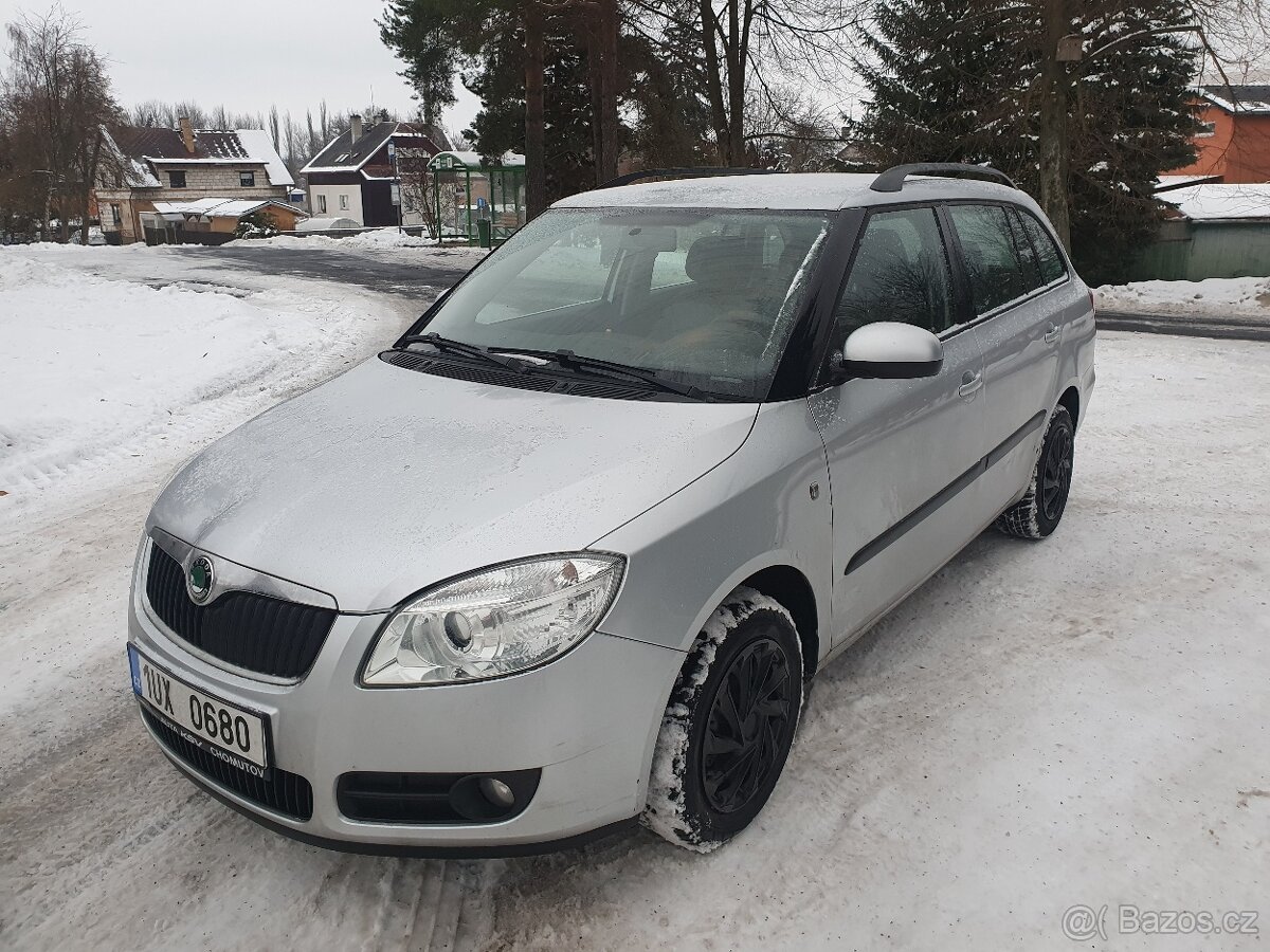 Škoda fabia 1.4 benzín - 9