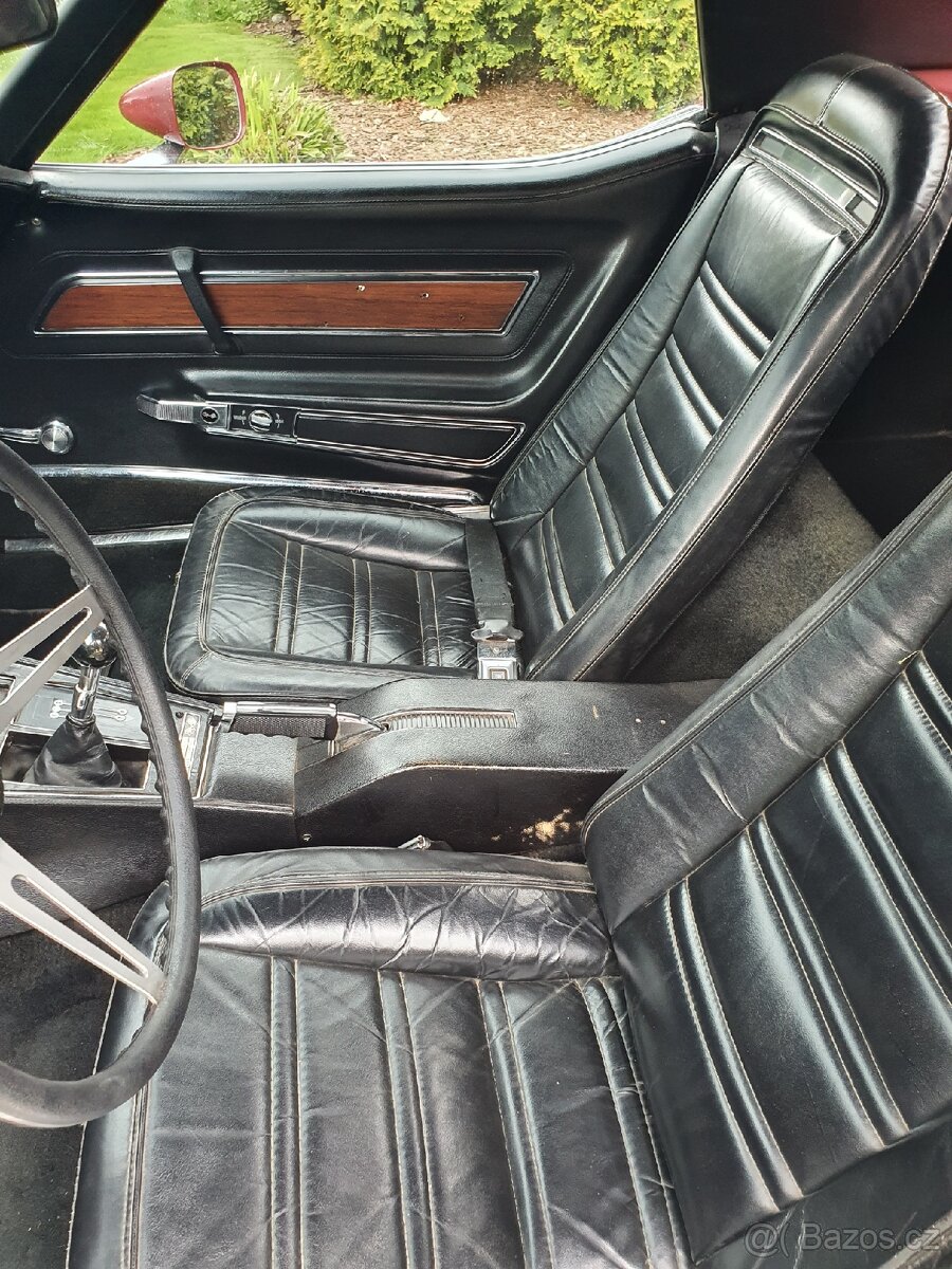 Chevrolet Corvette C3 cabrio manuál 1972 - 9