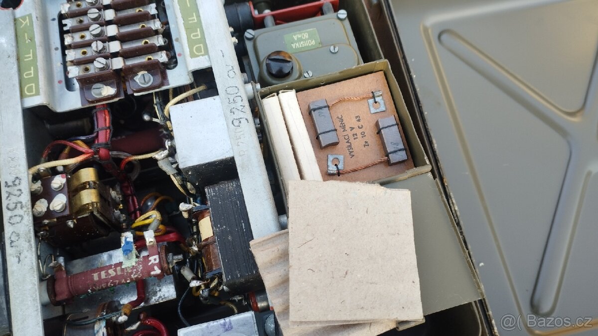 Měnič k radiostanici ZD31 - 2 kusy - 9