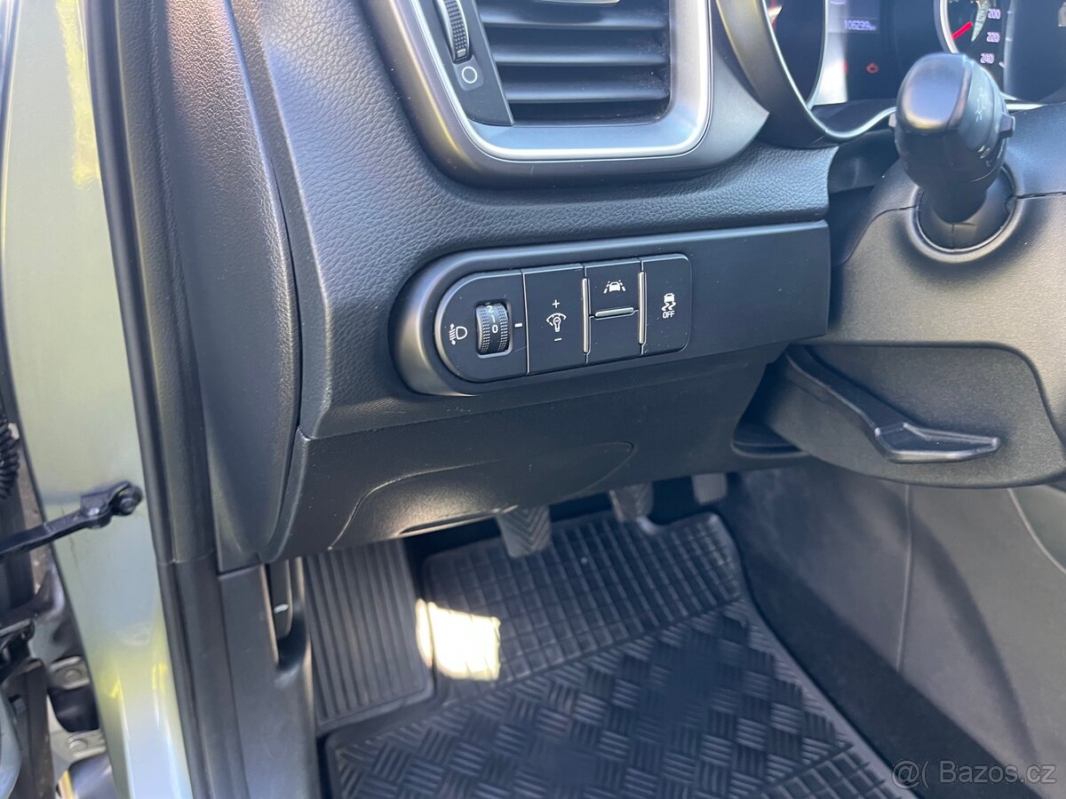 KIA CEED EXCLUSIVE - 9