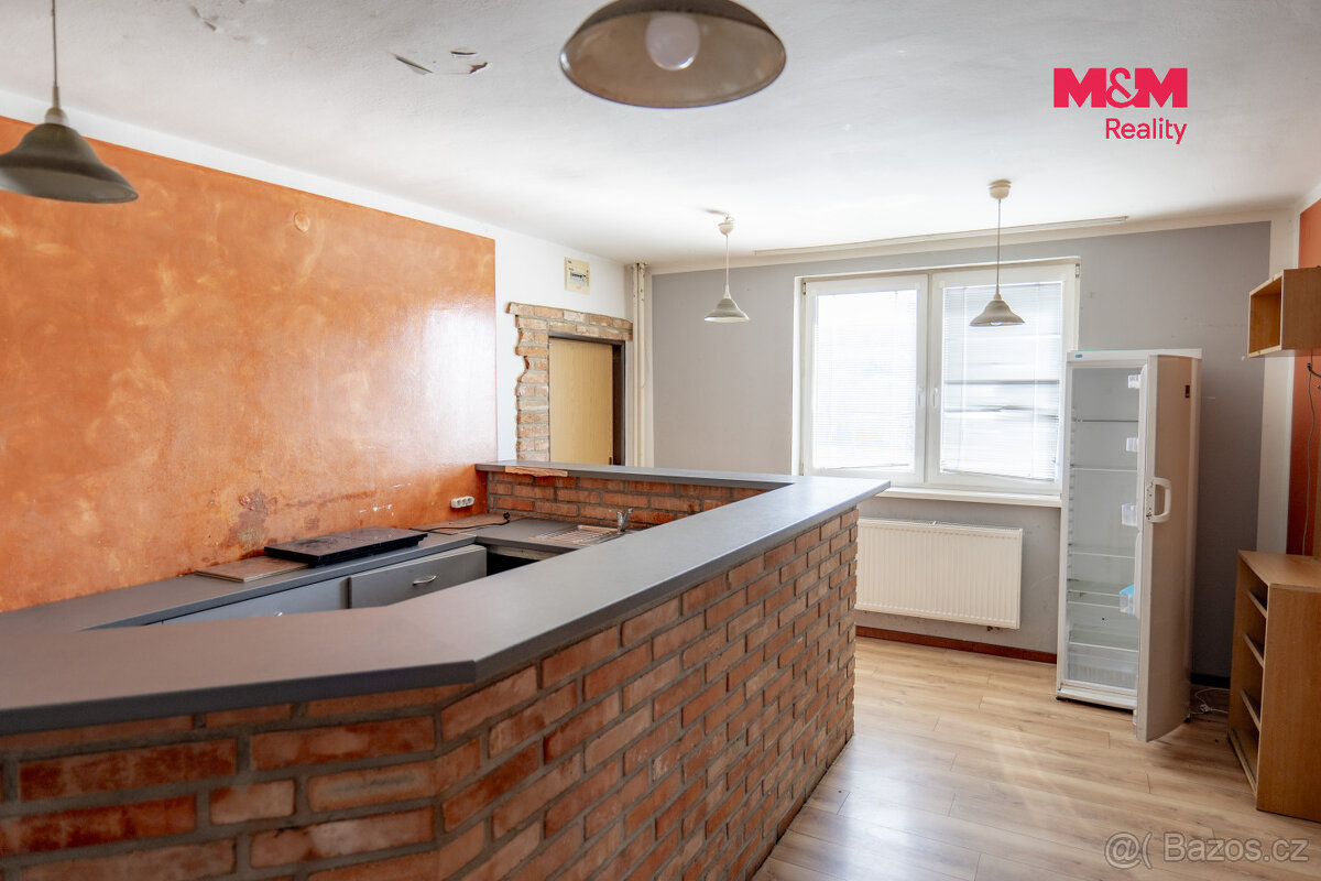 Prodej kancelářského prostoru, 732 m², Uherský Brod - 9