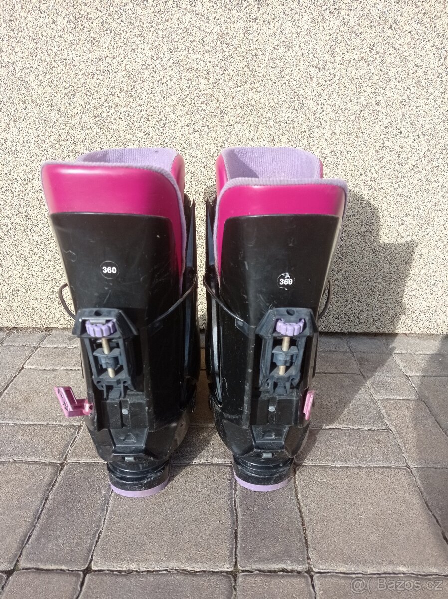 Lyže a lyžáky k tomu pánské - 9