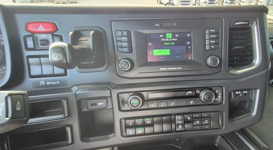 Scania R360 - velkoobjemová tandemová souprava - 9