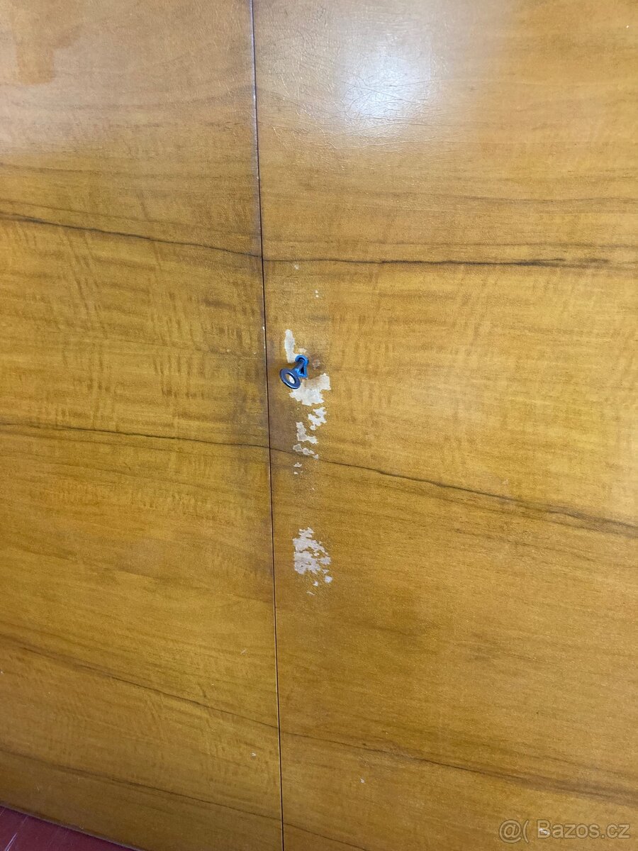 Skříně - 9