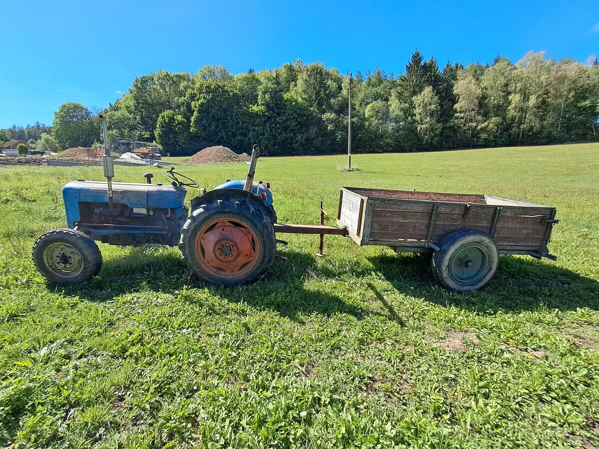 Traktor Fordson Dexta - 9