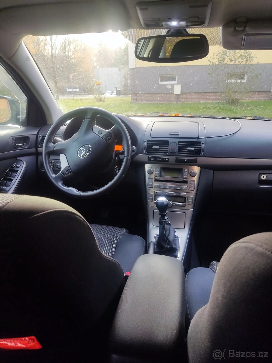 2006 Toyota avensis t25 2,2 130 kw kombi. - 9