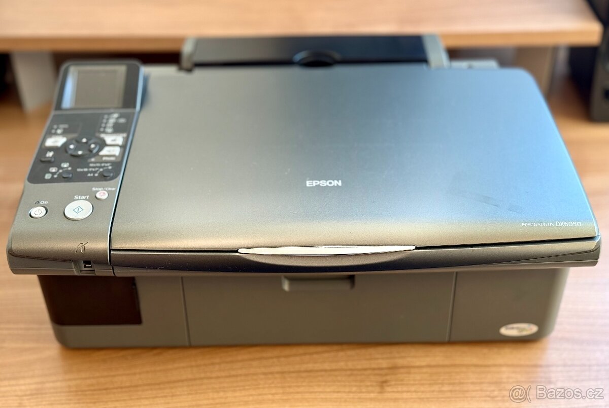 PC MM sestava pro doma (monitor, tiskárna + příslušenství) - 9