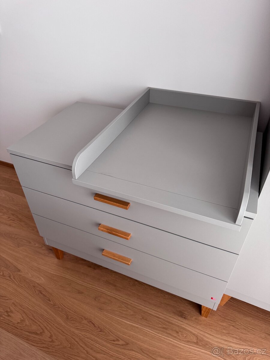 Prodám nábytek do dětského pokoje - 9