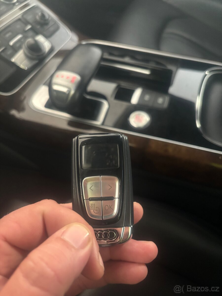 predám audi a8 4.2 TDI 283kw V8 quattro - 9