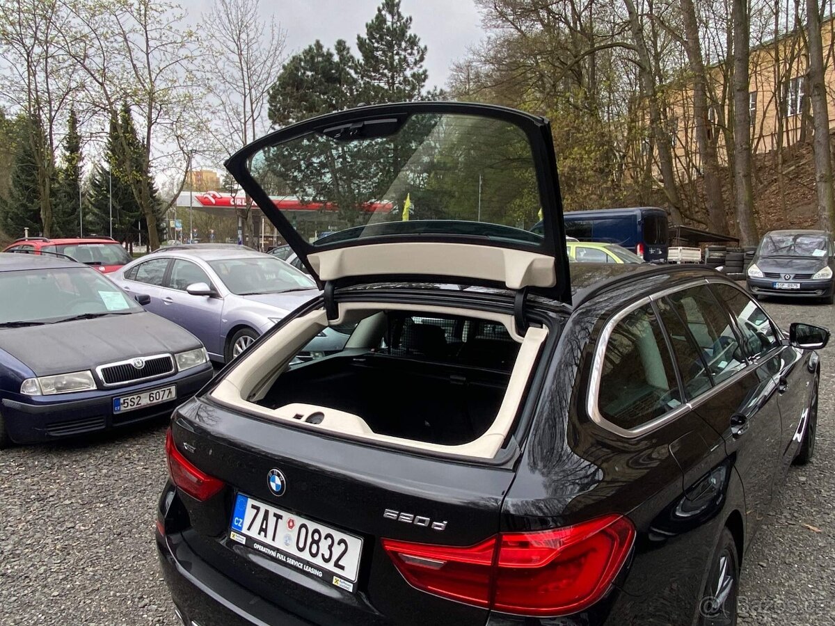 BMW 520d xDrive Touring LuxuryLine 2018 122tkm 4x4 klima ČR - 9