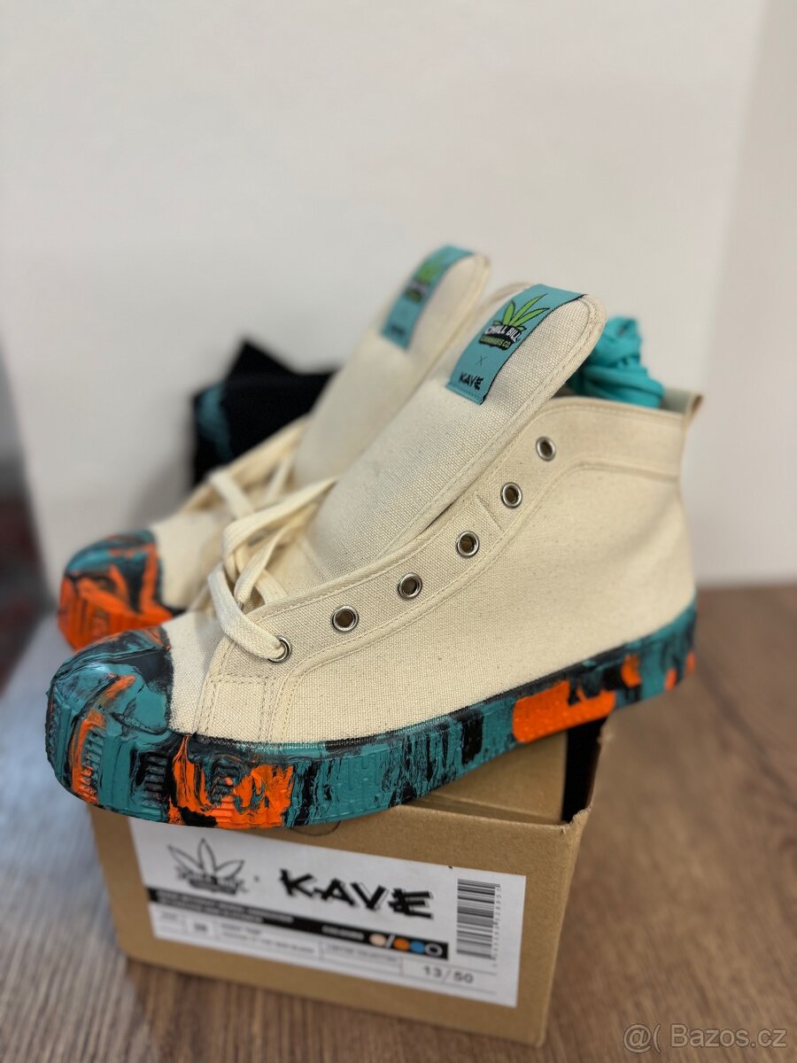 Prodám Boty různý Barvi - 9