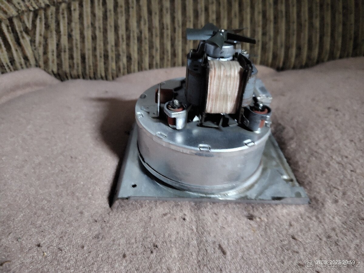 Junkers Eurostar - 9