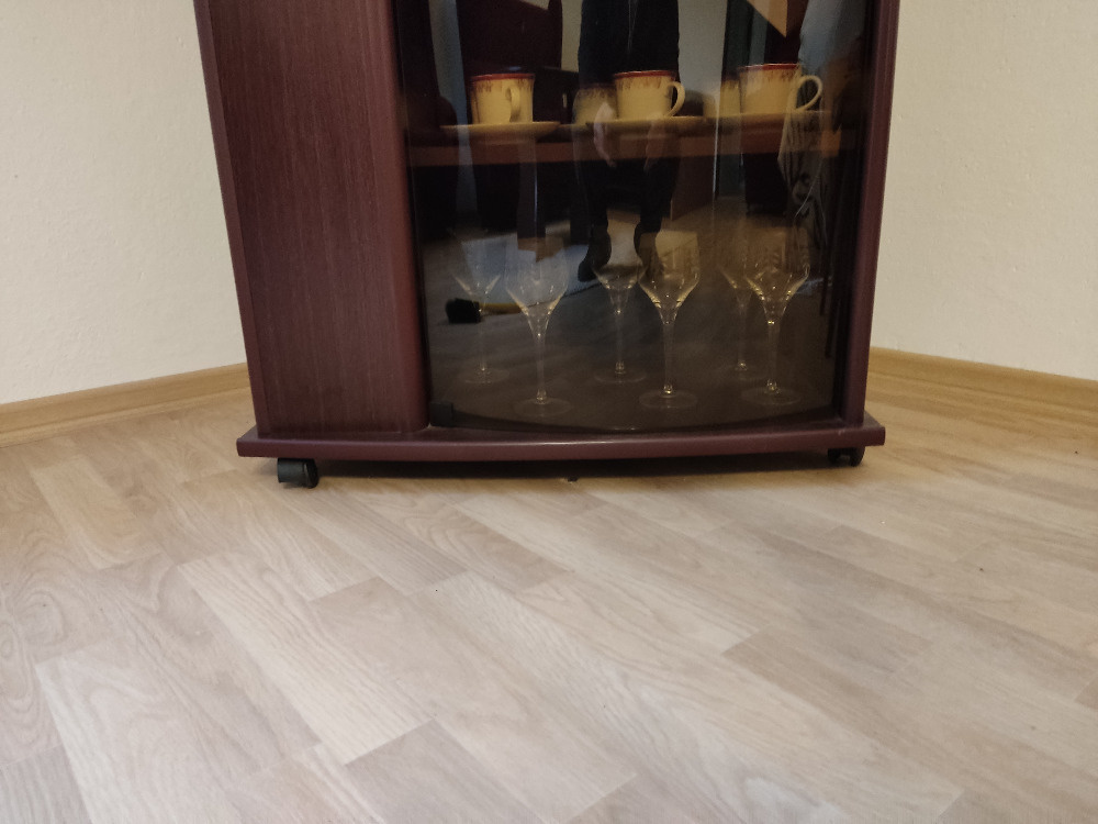 Televizní stolek (skříňka) - 9