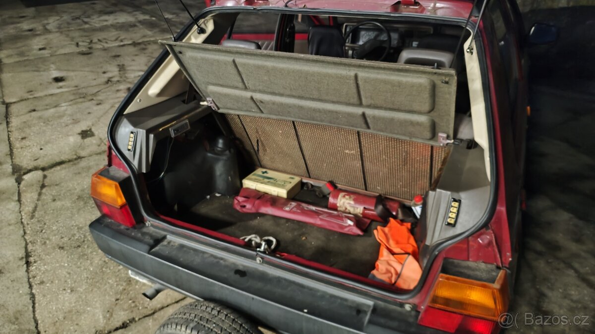 Škoda favorit 135L - 9