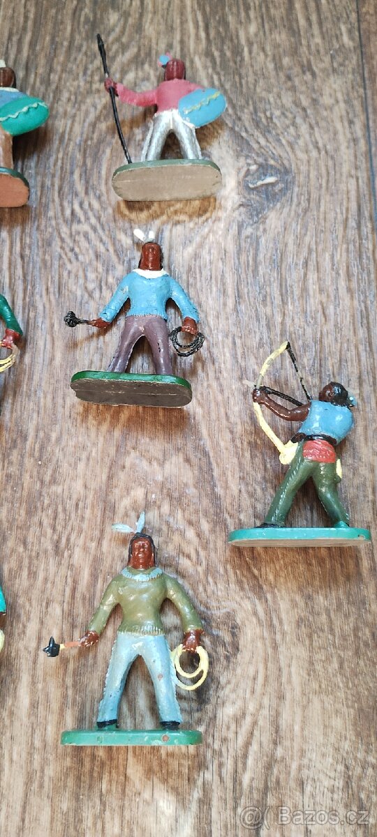 Indiáni figurky 2 z NDR - 9