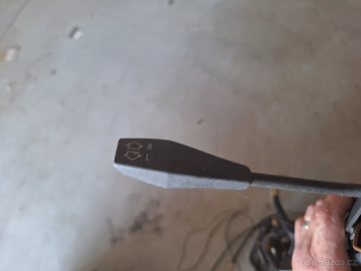 Bmw e21 sloupek rizeni s pedaly a s packama - 9