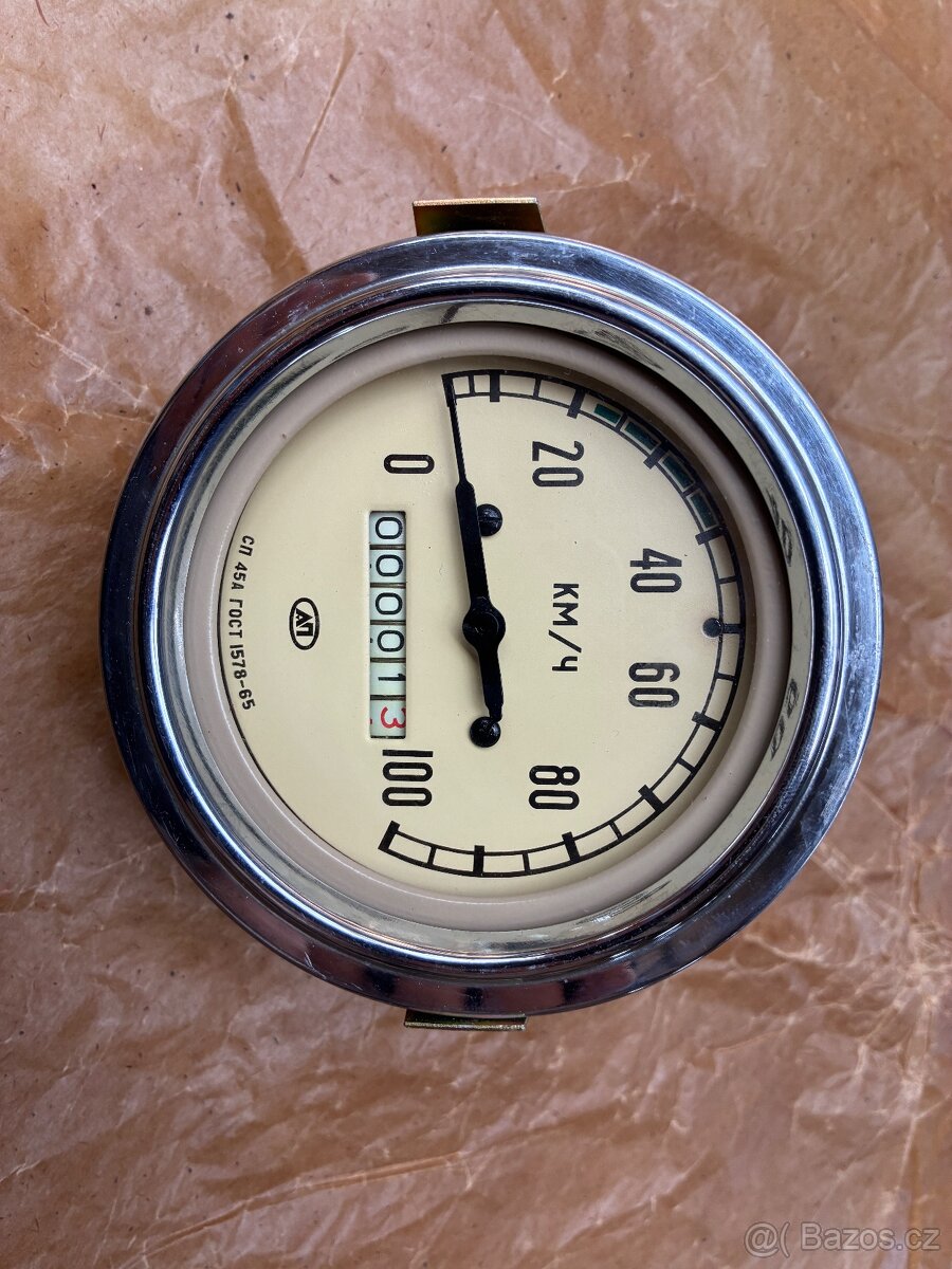 Volga 21, Gaz 69 predám nové dynamo - 9