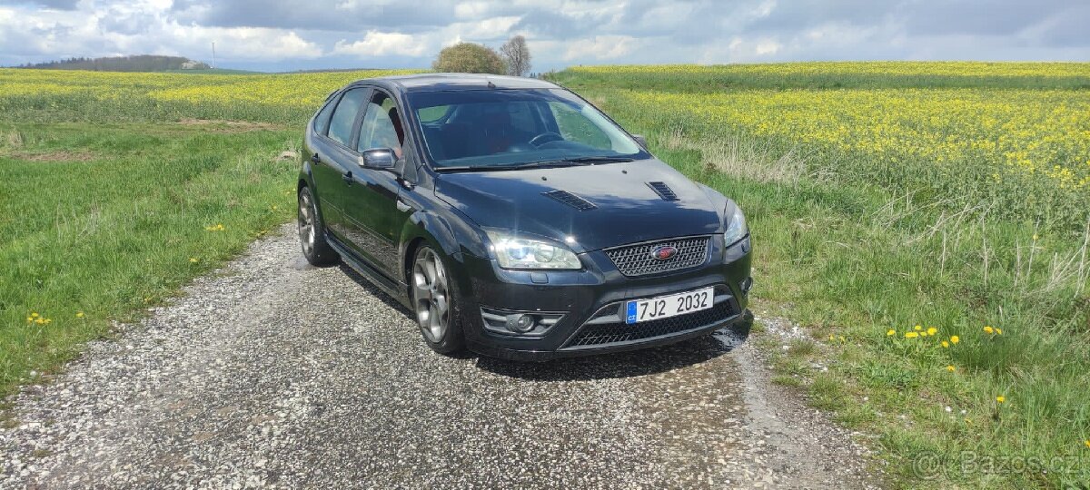 Ford Focus st 225 ,2.5 st - 9