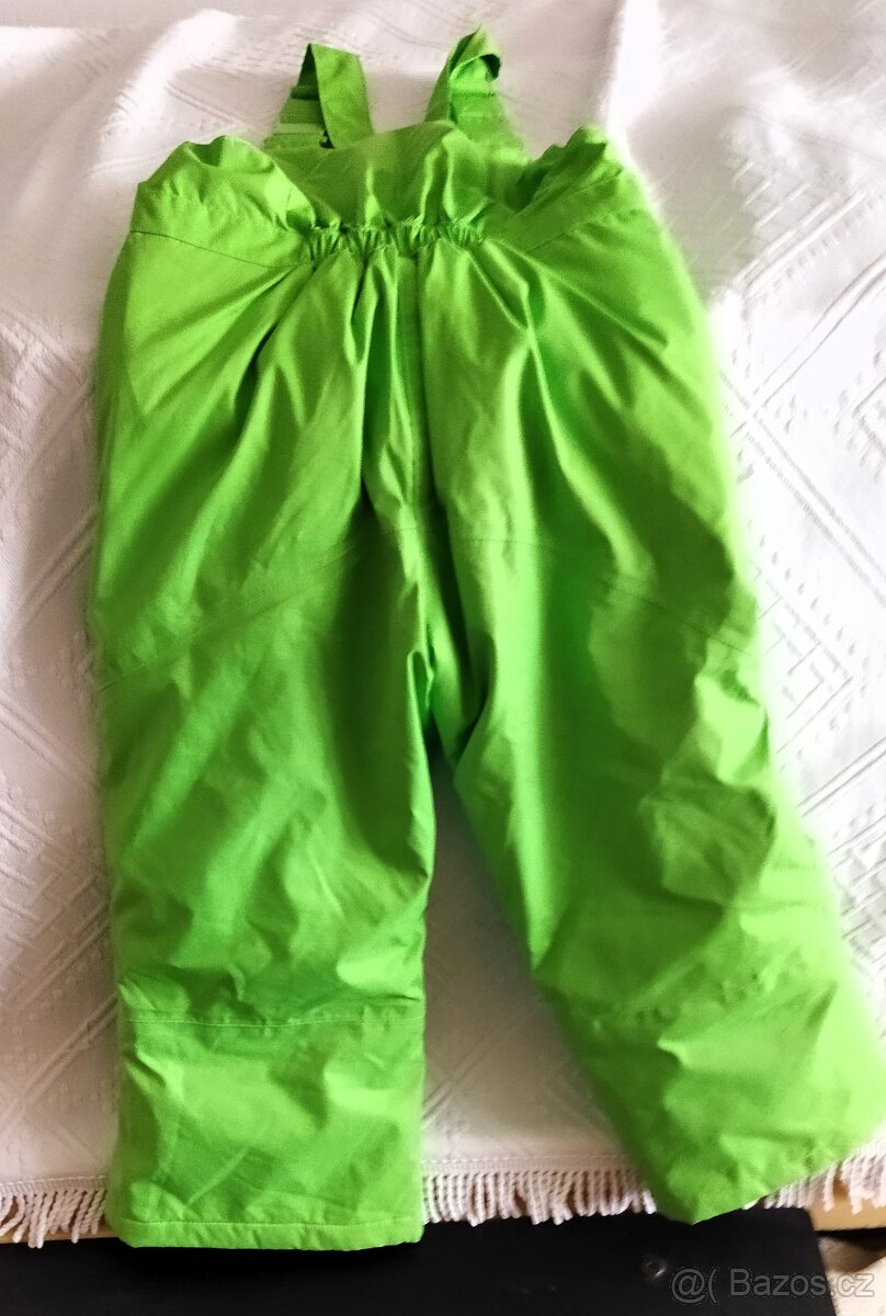 Dětské zateplené kalhoty s laclem vel. 110 a 116 - 9