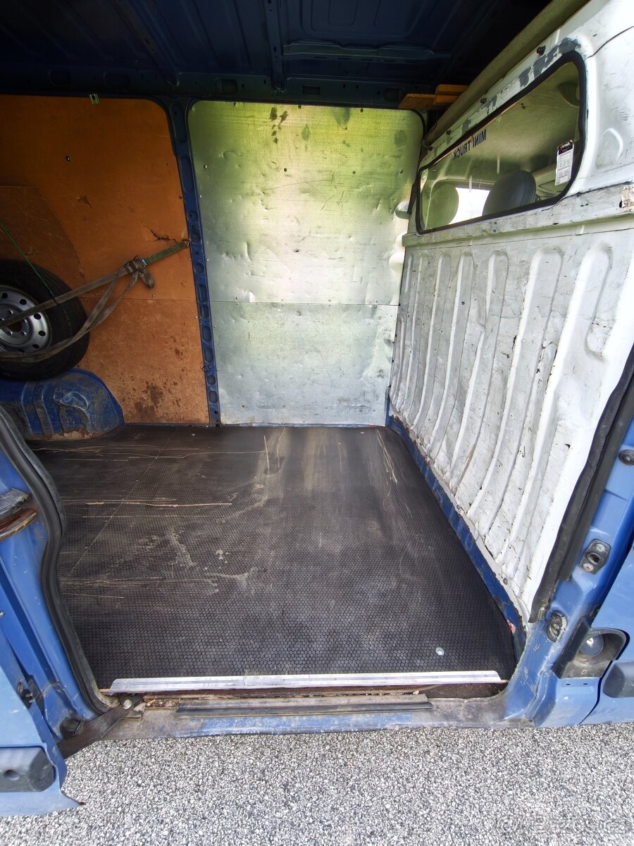 Renault Master 2.5 dci 88Kw 3500 Kg L2H2 - 9