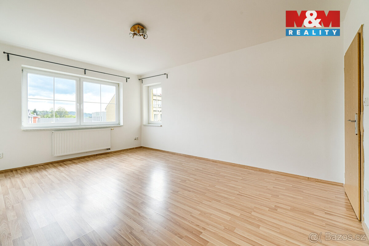 Prodej bytu 3+1, 124 m², Turnov, ul. Nádražní - 9