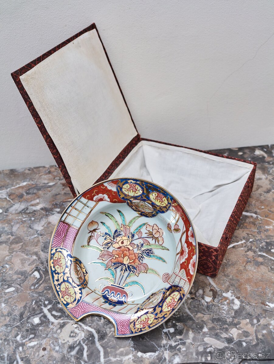 Japonský porcelánový holicí talíř Imari v dárkové krabici - 9