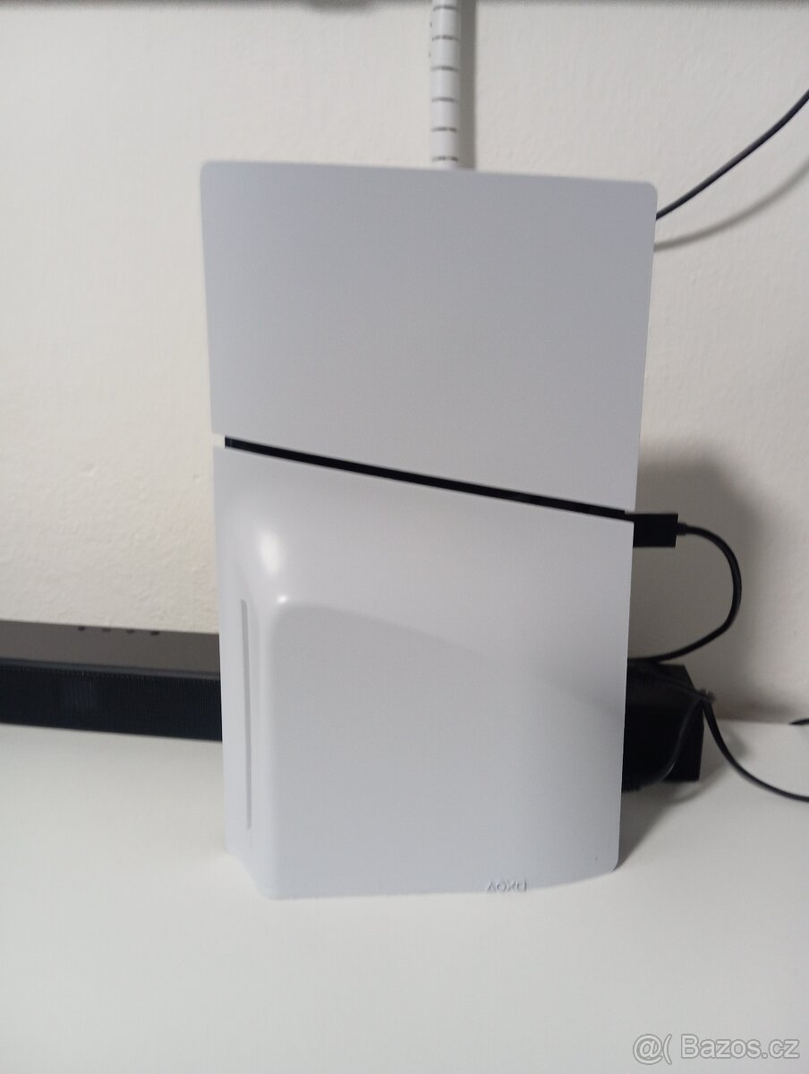 Sony PlayStation 5 (typ modelu - slim) - bílá - 9