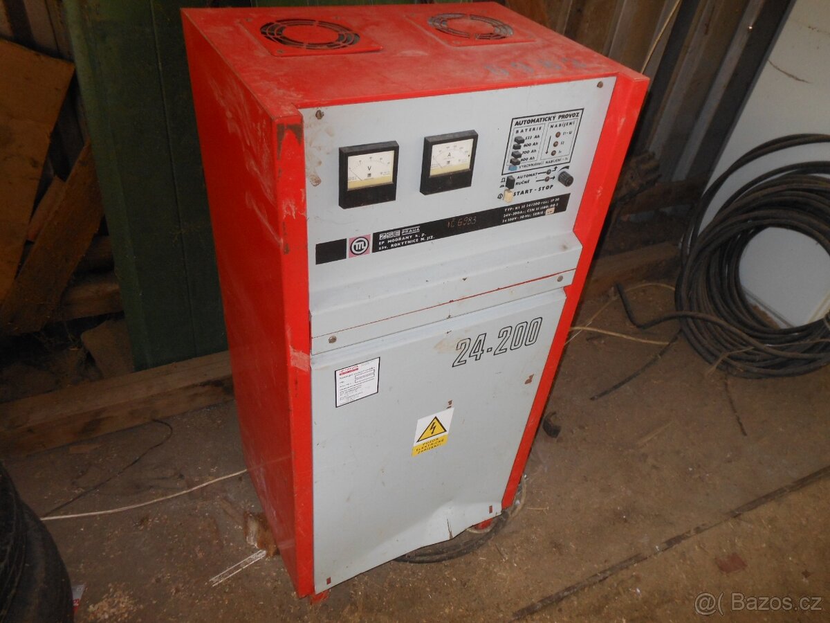 VYSOKOZDVIŽNÝ VOZÍK FIAT E8N - 9