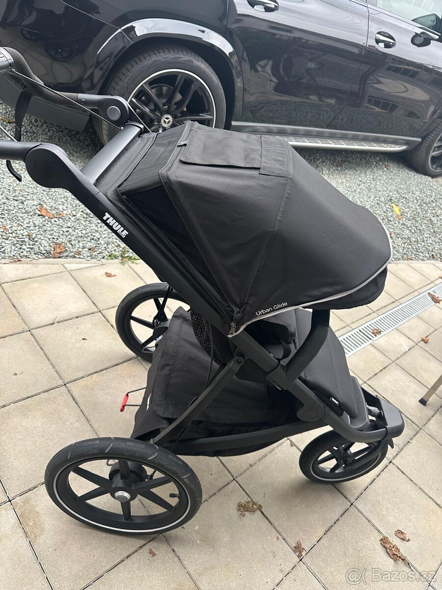 Kočárek THULE - 9
