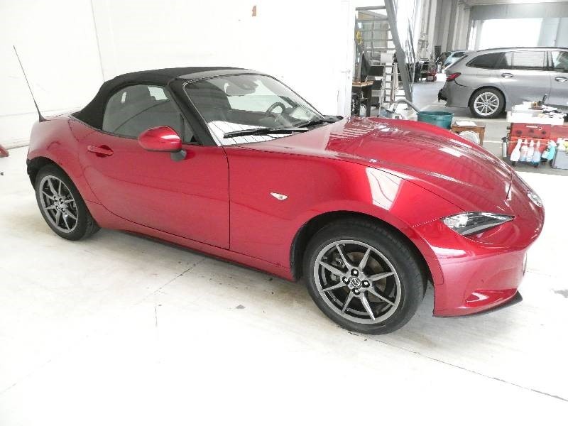 MAZDA MX-5 37tkm , havarované na zadek - 9