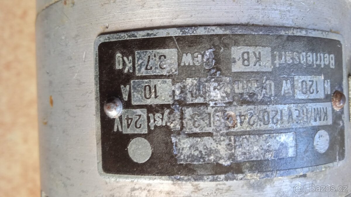 Prodám servomotry na Messerschmitt, Henkel, Focke Wulf - 9