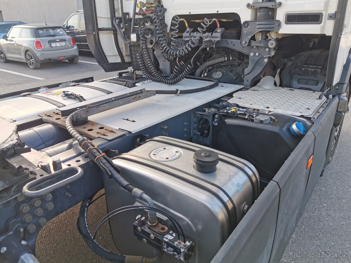 Prodám tahač návěsů SCANIA R450 EURO 6 E jednnokruhová hydr. - 9