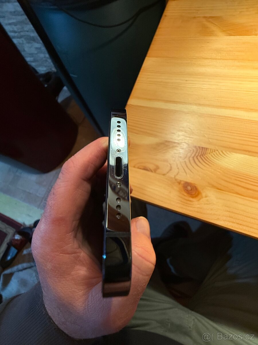 Iphone 12 Pro 256 GB Graphite - 9