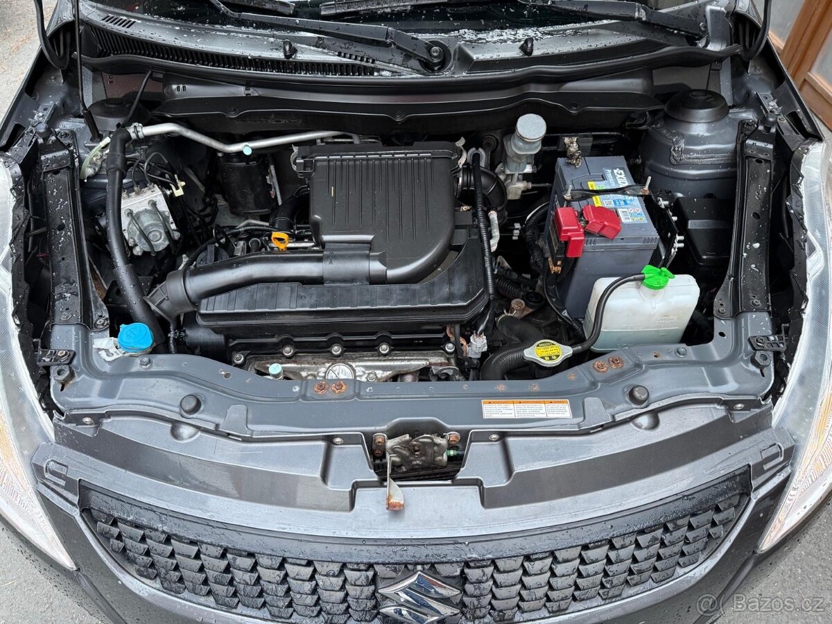 Suzuki Swift 1,3i 4x4 - 9