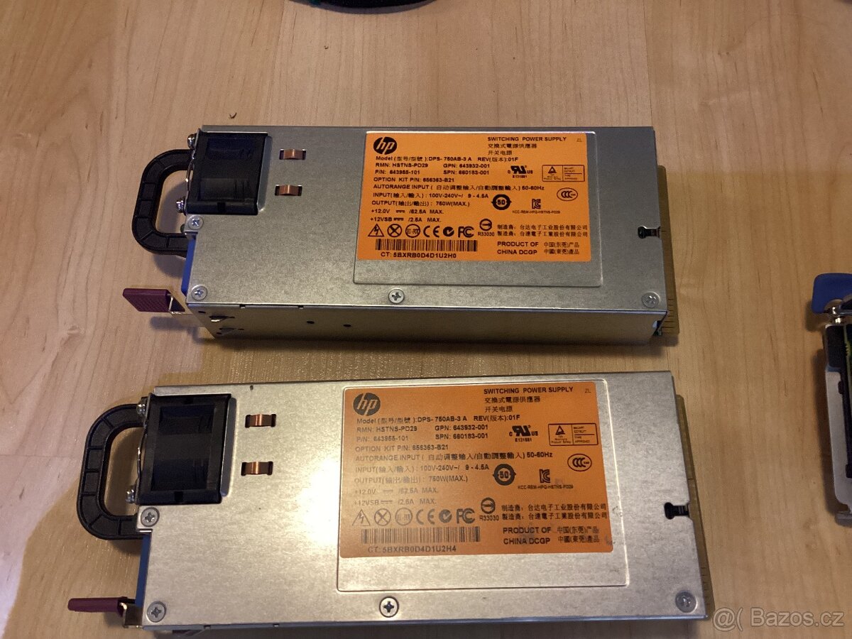 Server HP ProLiant DL380p Gen8 - Xeon E5-2690@2,90 GHz, 64GB - 9